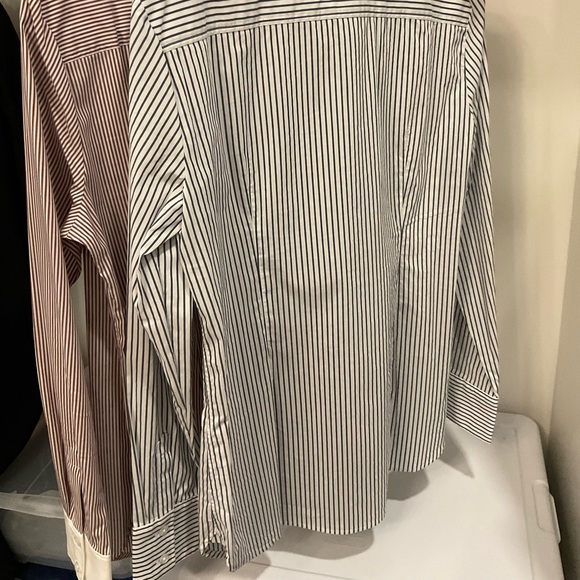 ANN TAYLOR bundle of 2 button downs shirts - Picture 4 of 9